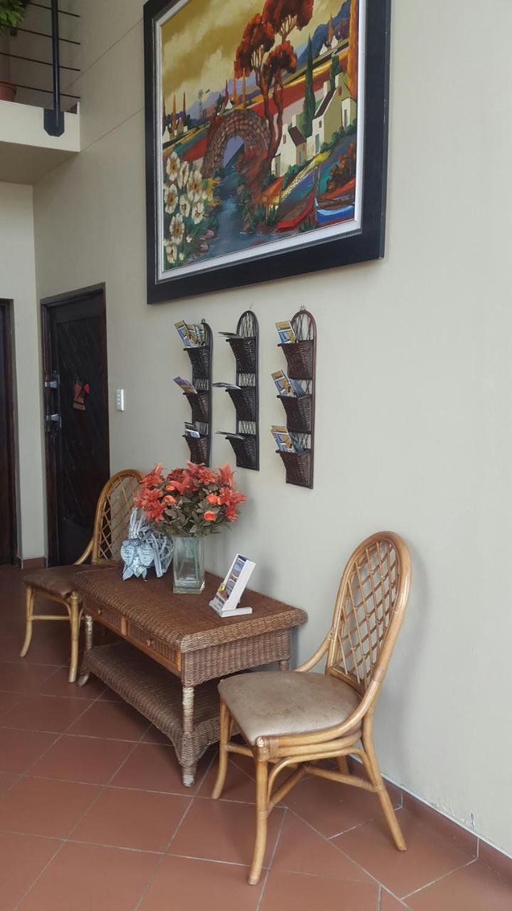 Kleines Nest Bed And Breakfast Walvis Bay Exterior foto